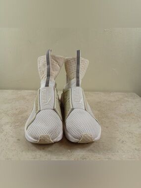 Puma White Slip-On Sneakers Women’s 7.5 EU 38 Lightweight Athleisure